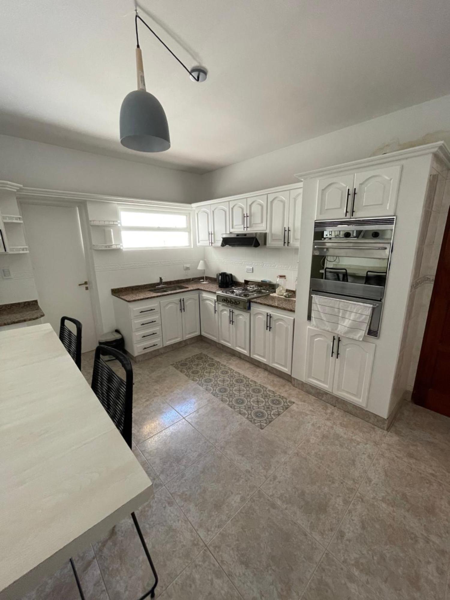 Casa Estivariz Madryn * Puerto Madryn