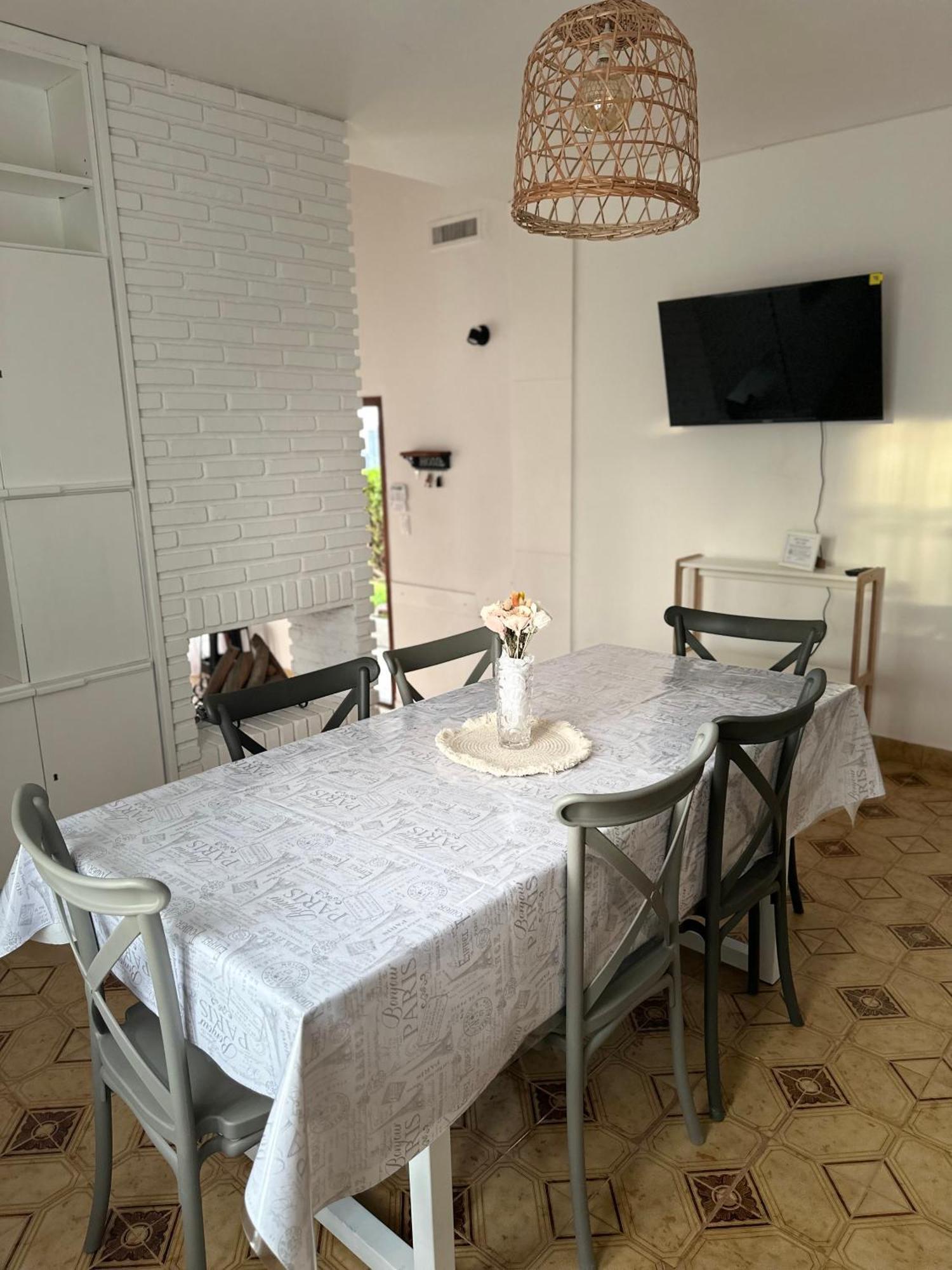 Casa Estivariz Madryn * Puerto Madryn