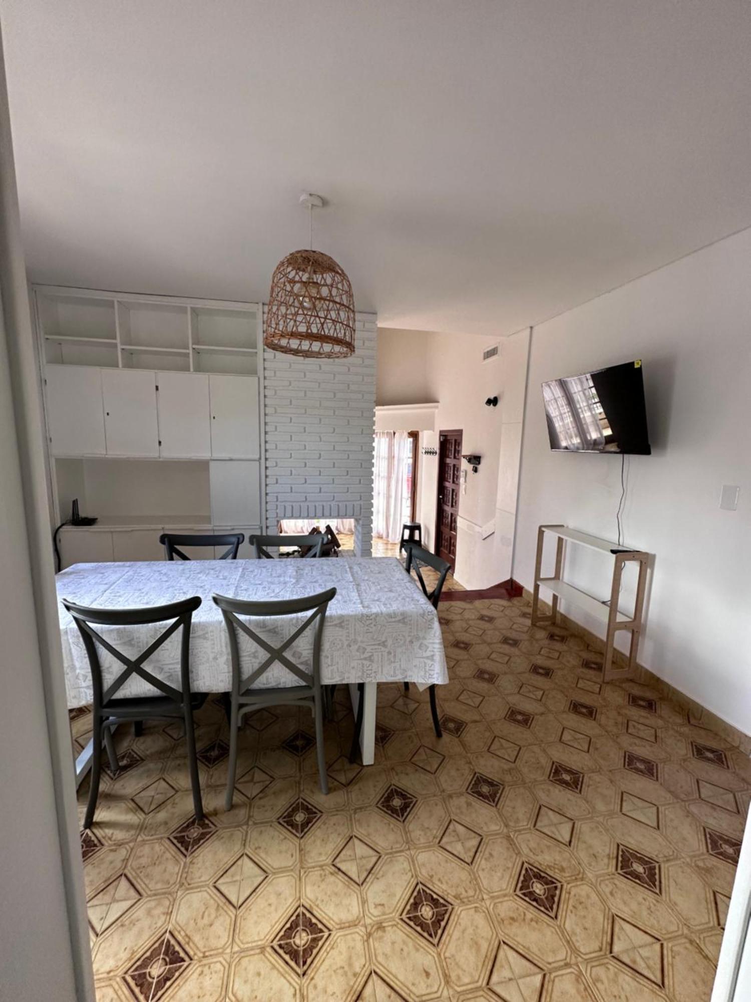 Casa Estivariz Madryn * Puerto Madryn